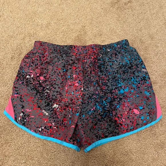 Two pairs of girls Nike running shorts. Size youth large. - Picture 2 of 4